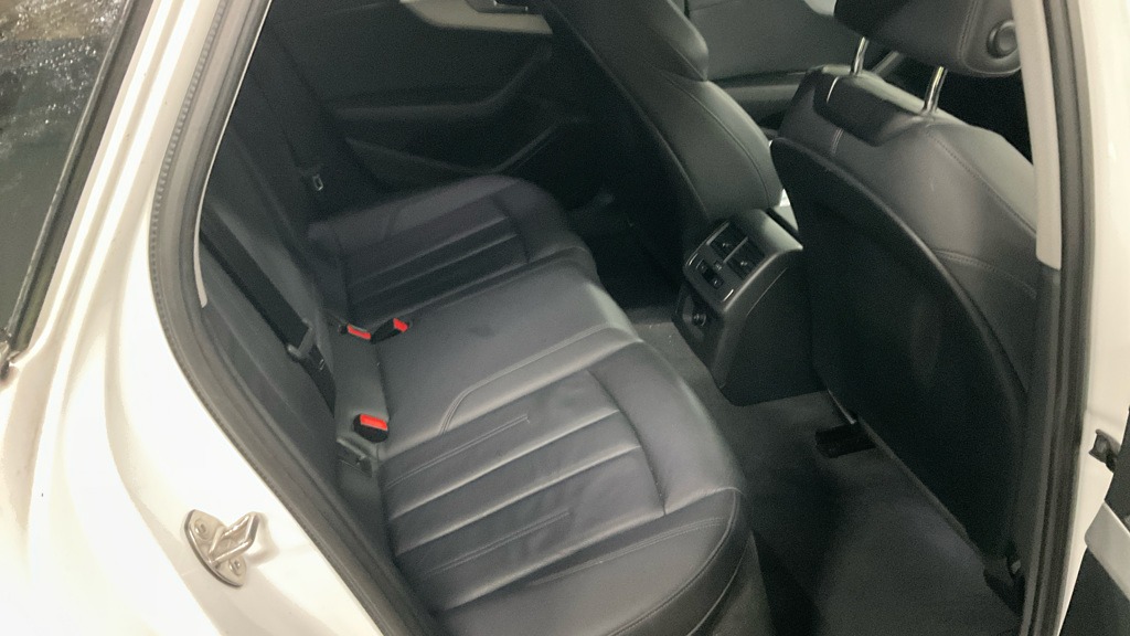 Used Audi A4 2017 for sale - 77250928: Photo 8