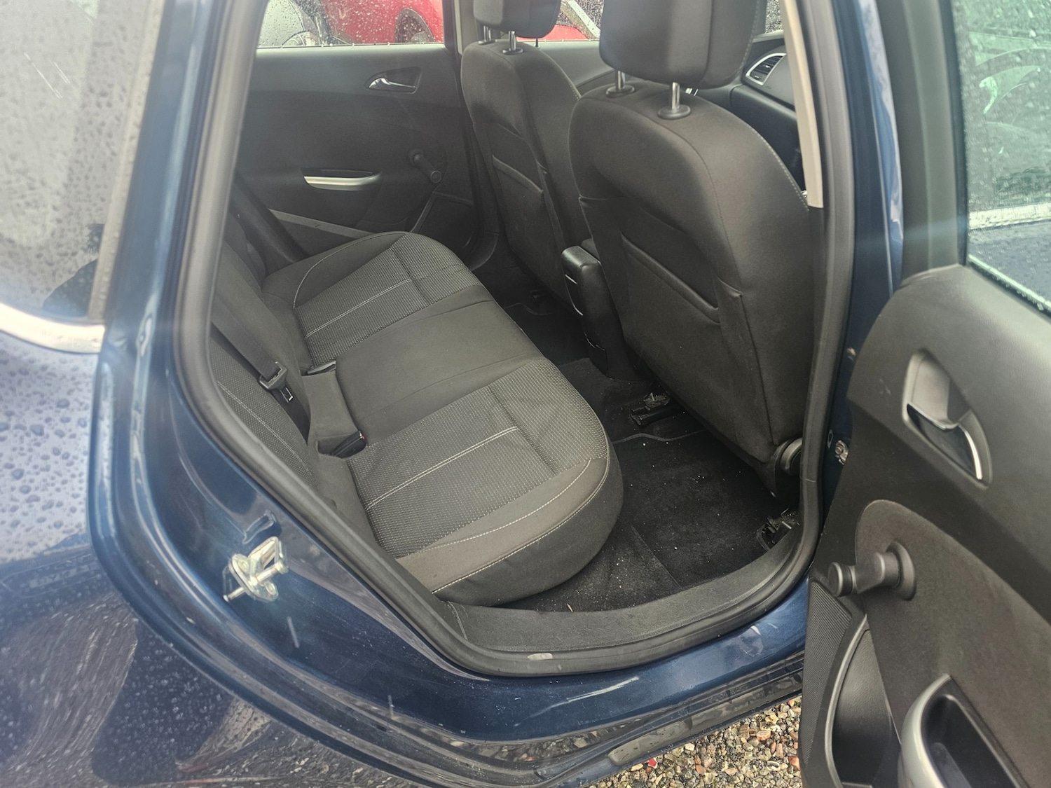 Used Vauxhall Astra 2011 for sale - 76163771: Photo 10