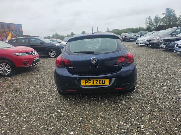 Used Vauxhall Astra 2011 for sale - 76163771: Photo 4