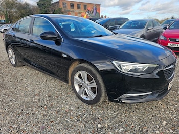 Used Vauxhall Insignia 2018 for sale - 79451670: Photo