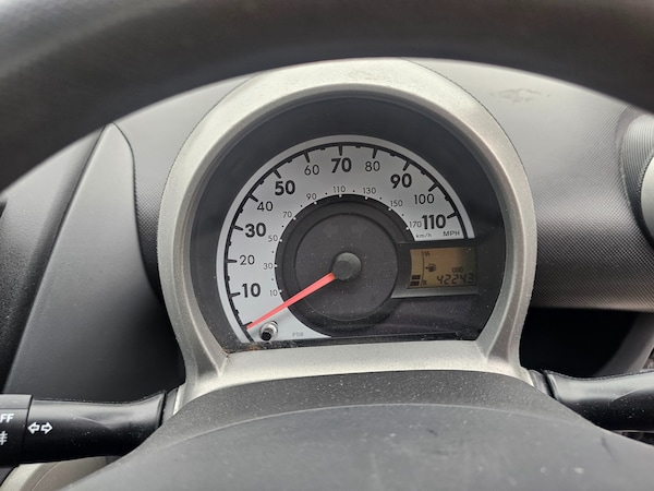 Used Peugeot 107 2011 for sale - 75736487: Photo 11