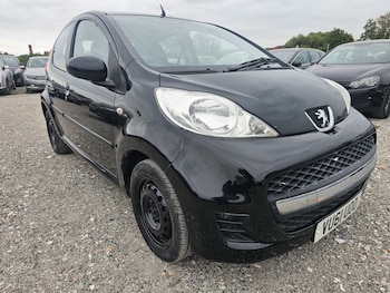 Peugeot - 107