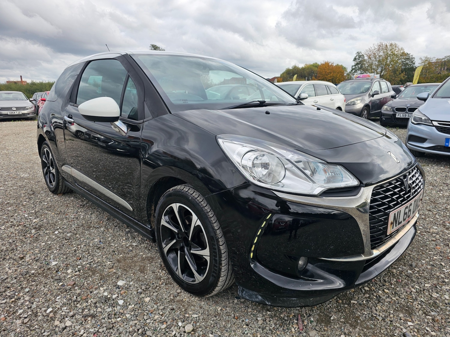 Used DS Automobiles DS 3 2016 for sale - 76082433: Photo 1