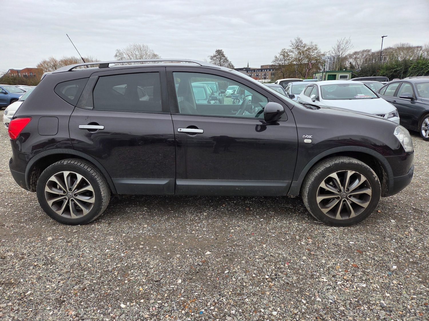 Used Nissan Qashqai 2009 for sale - 77643925: Photo 2