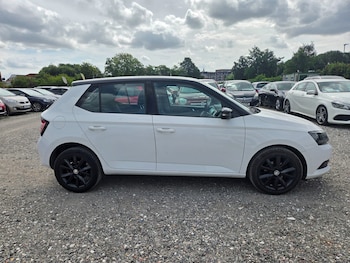 Used Skoda Fabia 2016 for sale - 79057382: Photo