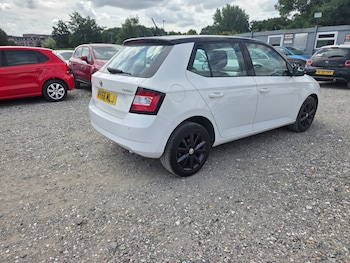 Used Skoda Fabia 2016 for sale - 79057382: Photo