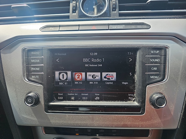 Used Volkswagen Passat 2015 for sale - 75202324: Photo 10