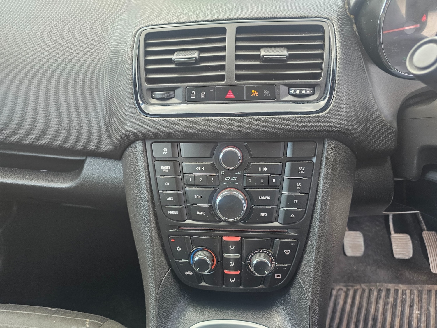 Used Vauxhall Meriva 2015 for sale - 76822041: Photo 17