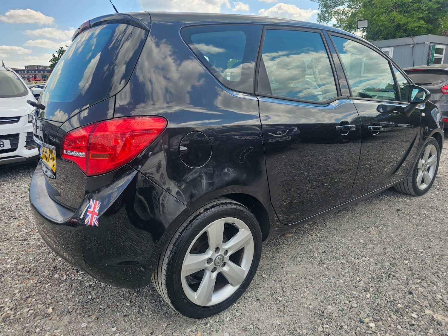 Used Vauxhall Meriva 2015 for sale - 76822041: Photo 3