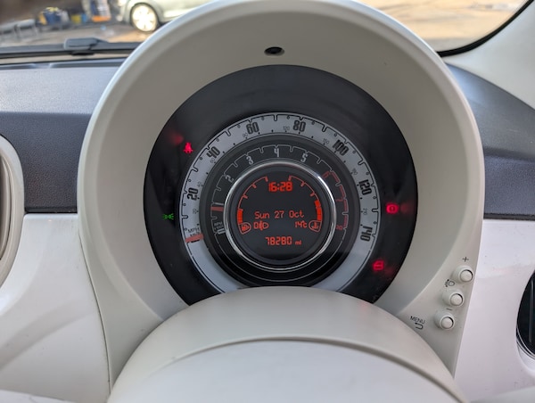 Used Fiat 500 2015 for sale - 72724672: Photo 14