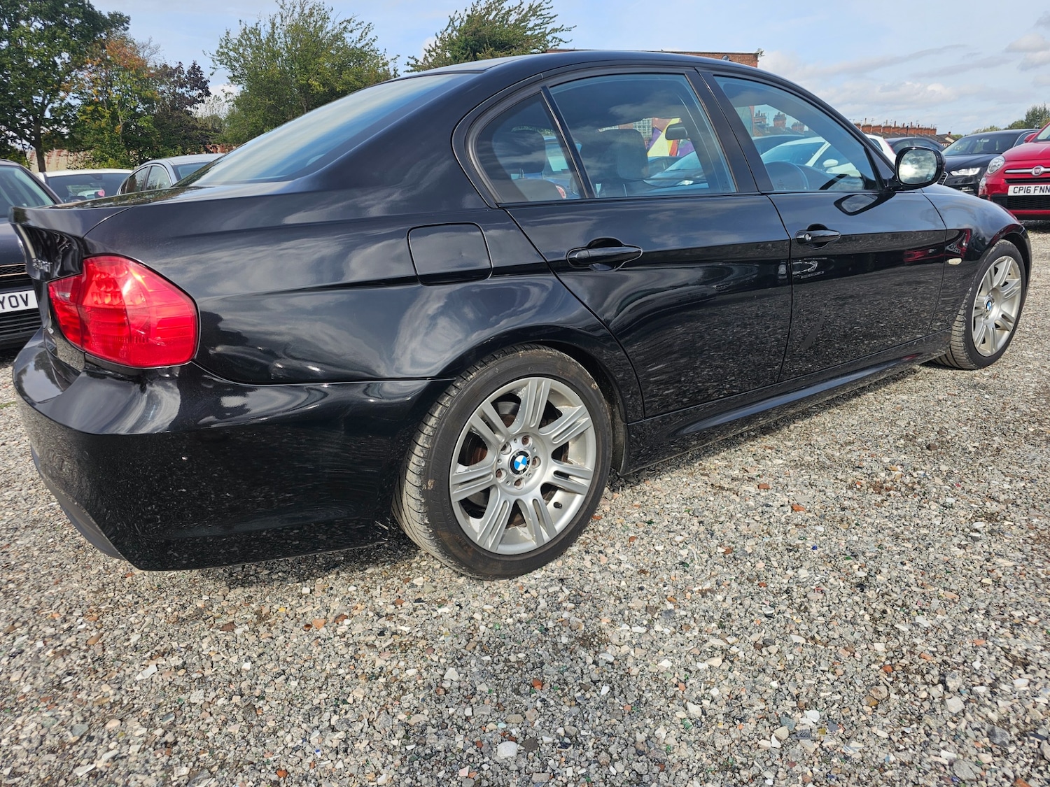 Used BMW 3 Series 2009 for sale - 75999466: Photo 2