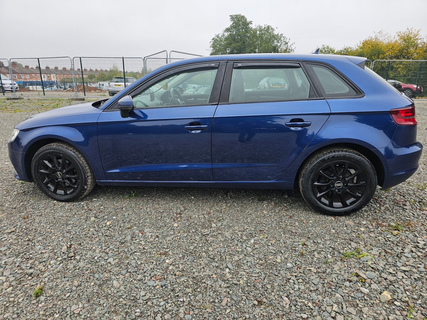Used Audi A3 2015 for sale - 76010537: Photo 6