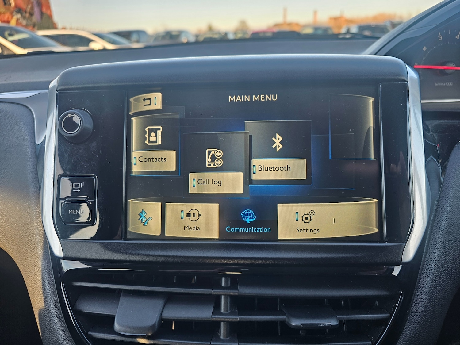 Used Peugeot 208 2014 for sale - 77162119: Photo 17