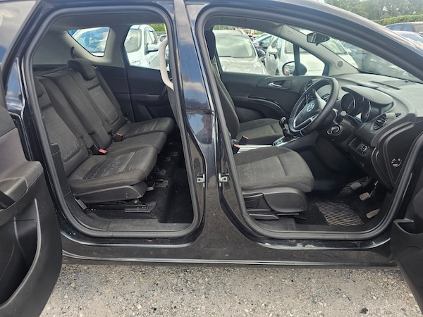 Used Vauxhall Meriva 2015 for sale - 72806434: Photo 9
