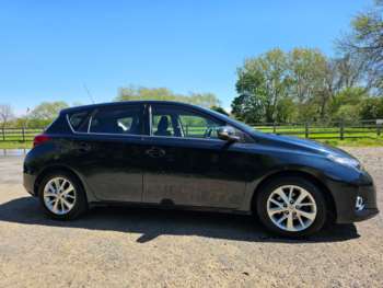 Used Toyota Auris 2015 for sale - 70744105: Photo