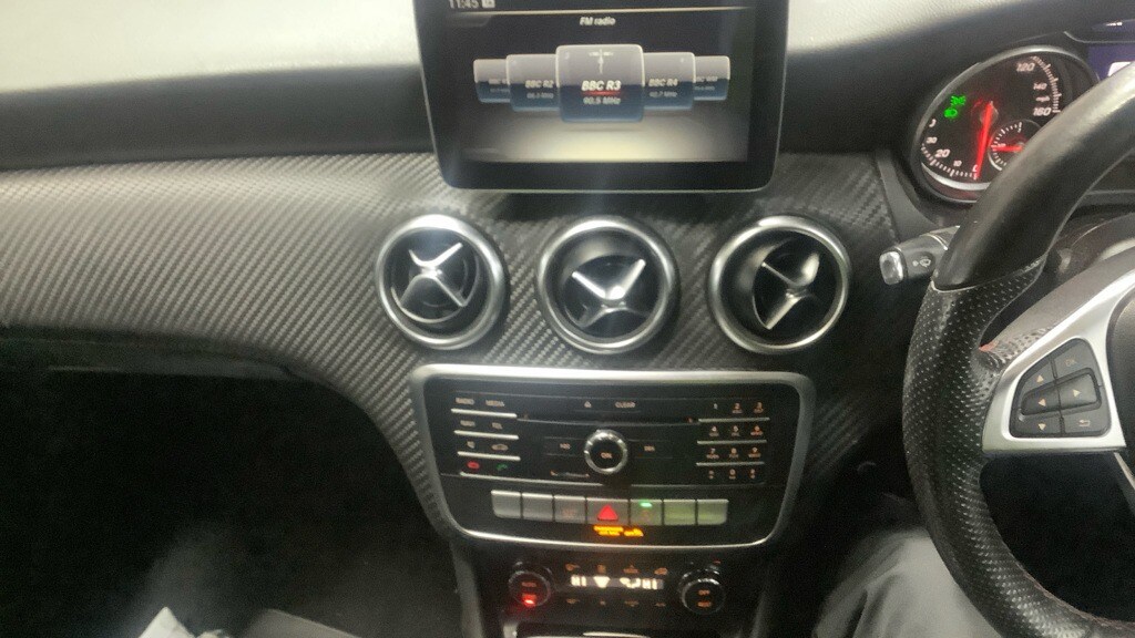 Used Mercedes-Benz A-Class 2016 for sale - 77766304: Photo 8