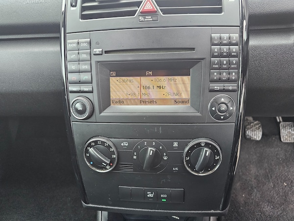 Used Mercedes-Benz A-Class 2009 for sale - 73438109: Photo 12