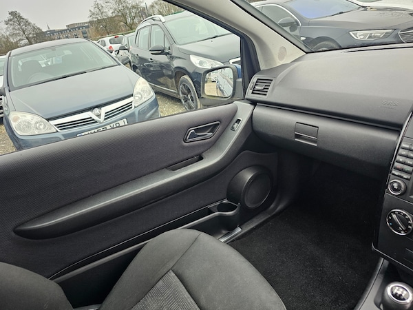 Used Mercedes-Benz A-Class 2009 for sale - 73438109: Photo 18