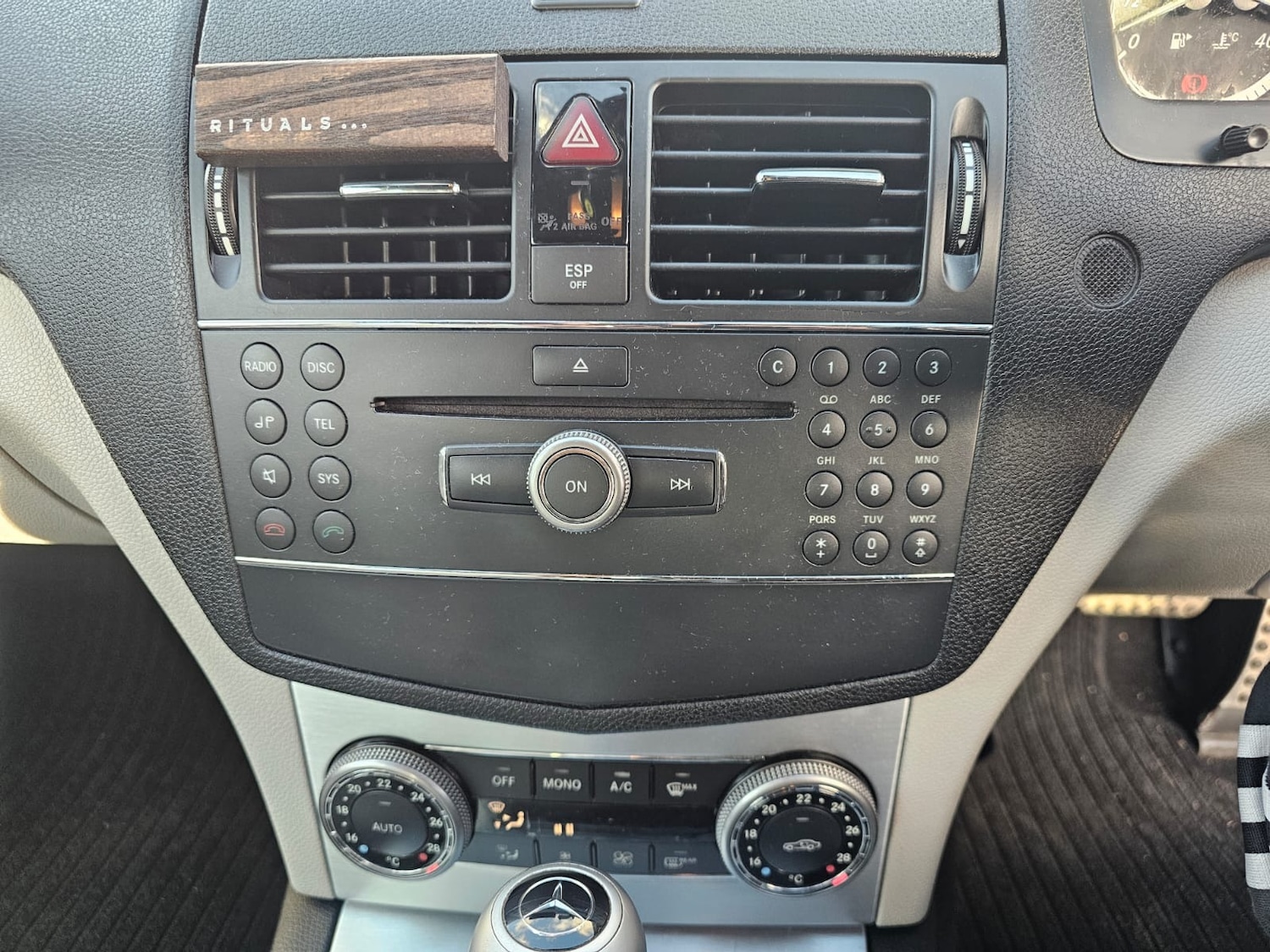 Used Mercedes-Benz C Class 2008 for sale - 77668089: Photo 10