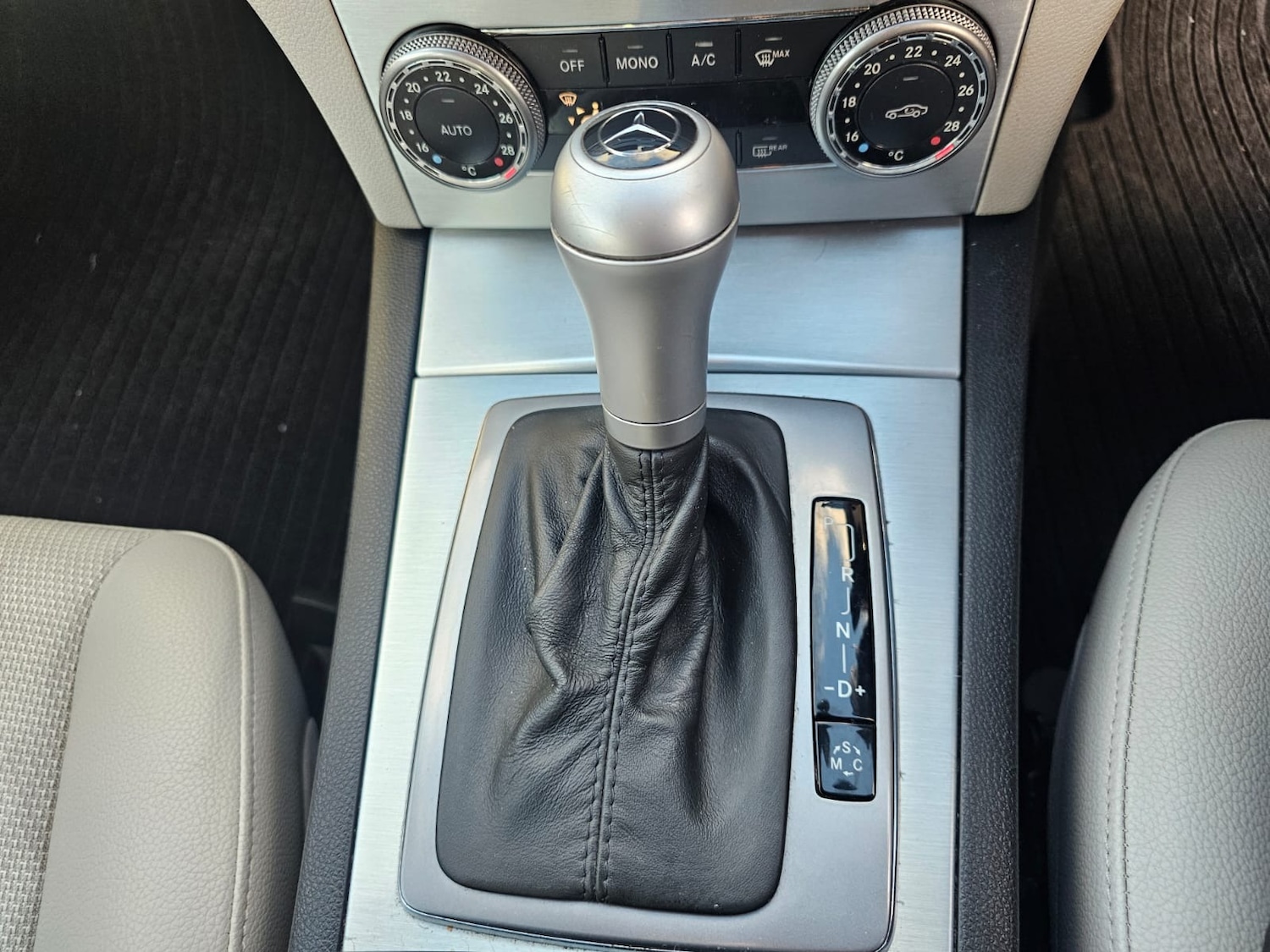 Used Mercedes-Benz C Class 2008 for sale - 77668089: Photo 12