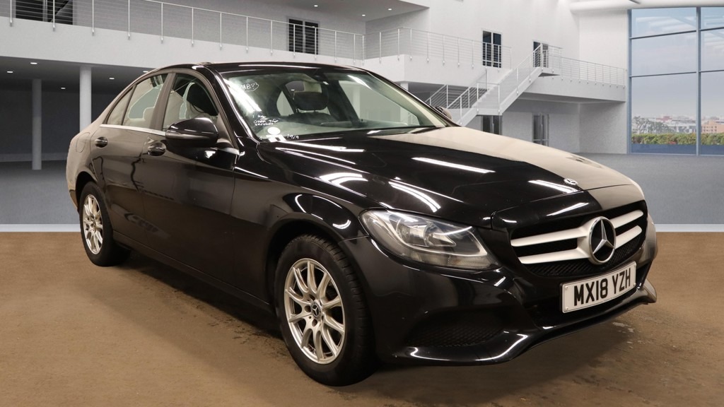 Used Mercedes-Benz C Class 2018 for sale - 76627299: Photo 1