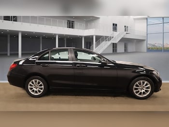 Used Mercedes-Benz C Class 2018 for sale - 76627299: Photo