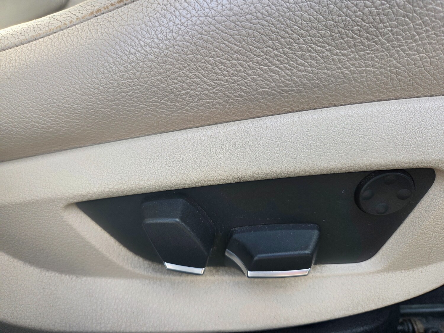 Used BMW 5 Series 2011 for sale - 77668086: Photo 12