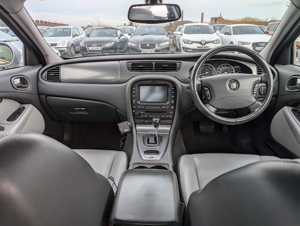 Used Jaguar S-Type 2004 for sale - 73101186: Photo 11
