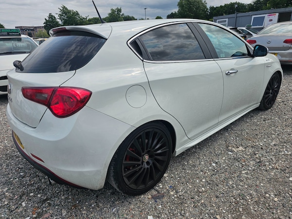 Used Alfa Romeo Giulietta 2013 for sale - 74872607: Photo 7