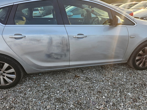 Used Vauxhall Astra 2014 for sale - 76257999: Photo 4