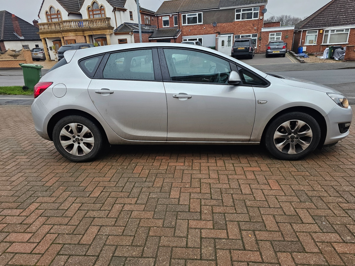 Used Vauxhall Astra 2014 for sale - 76985226: Photo 2