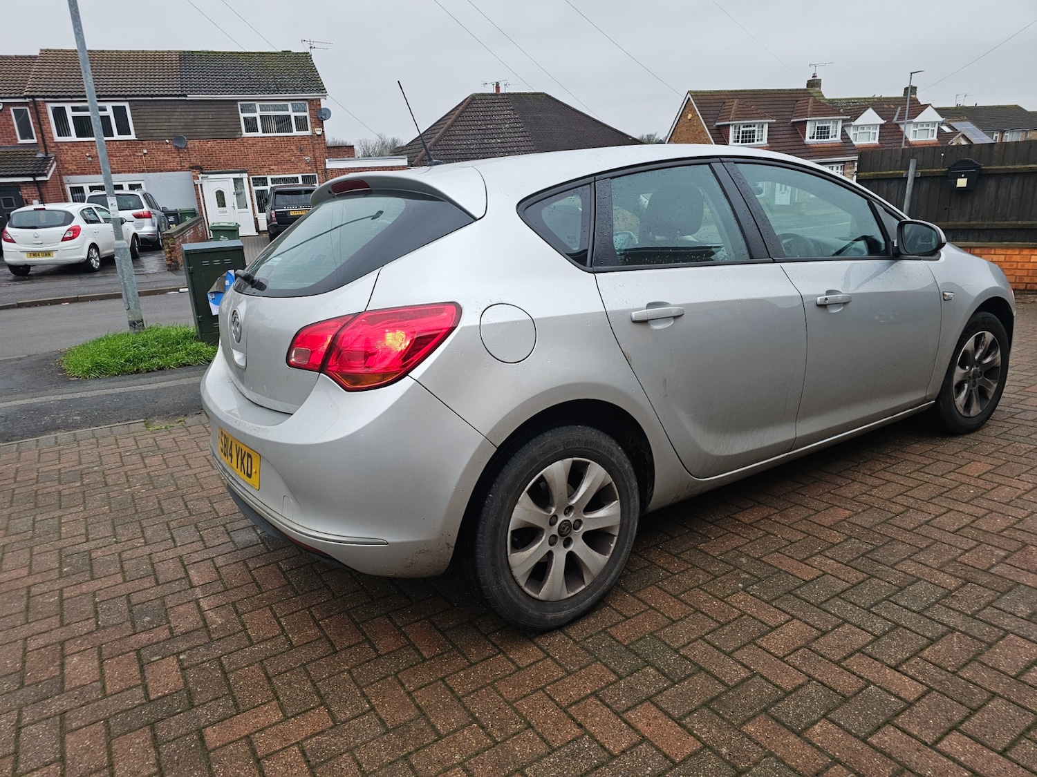Used Vauxhall Astra 2014 for sale - 76985226: Photo 3