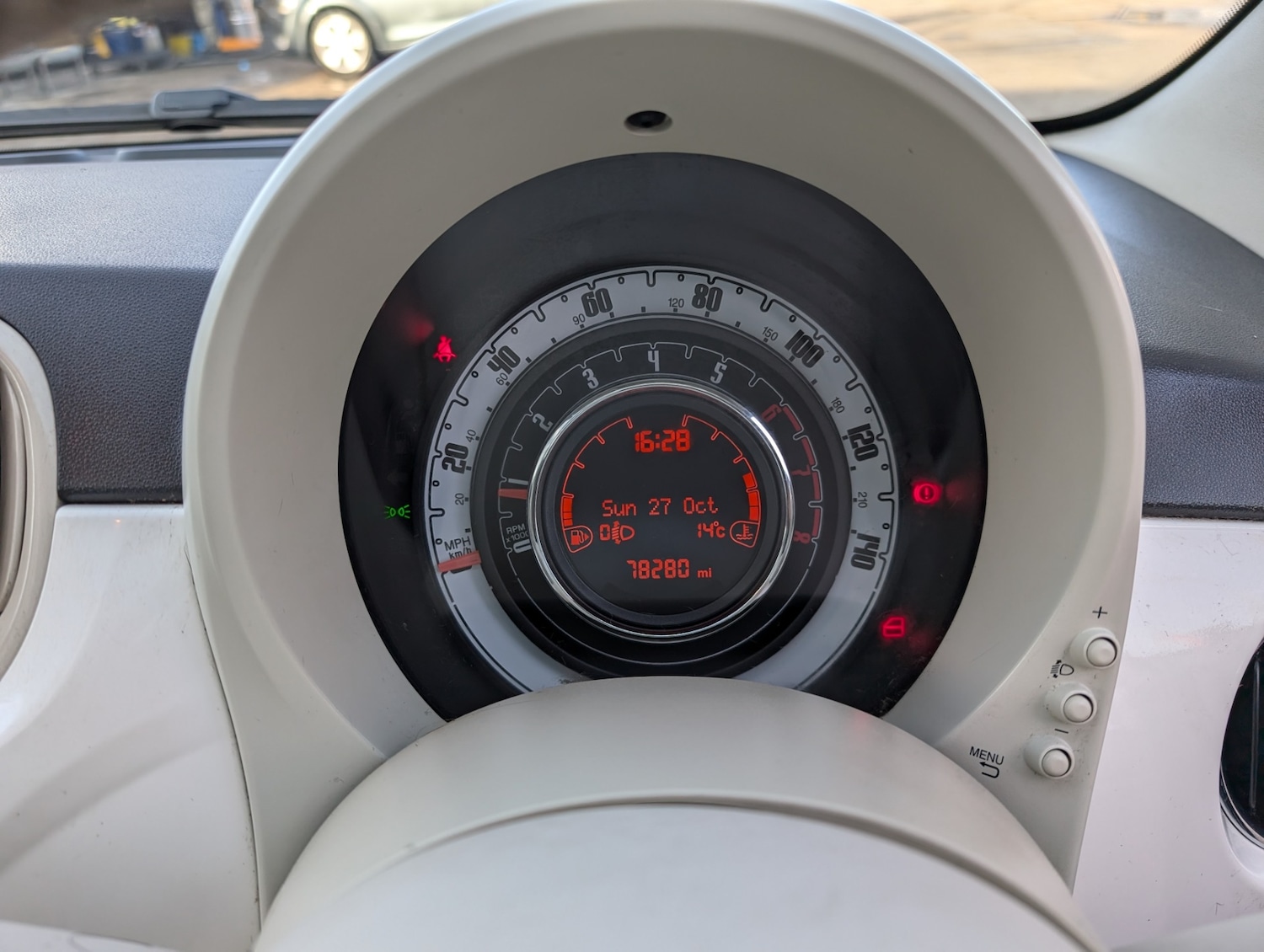 Used Fiat 500 2015 for sale - 76822044: Photo 10