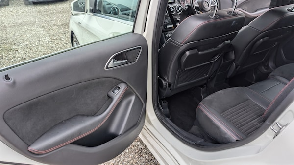 Used Mercedes-Benz B-Class 2015 for sale - 72877413: Photo 14