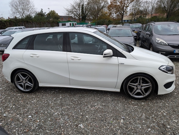 Used Mercedes-Benz B-Class 2015 for sale - 72877413: Photo 2
