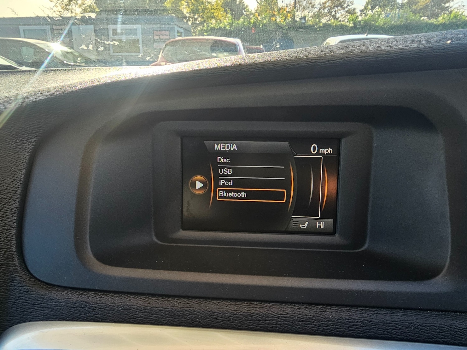 Used Volvo V40 2016 for sale - 74872863: Photo 18