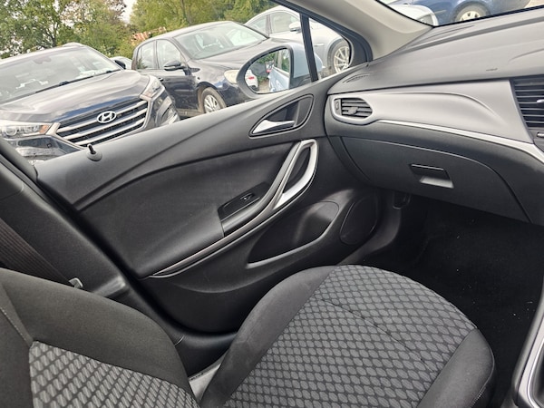 Used Vauxhall Astra 2017 for sale - 74954906: Photo 11