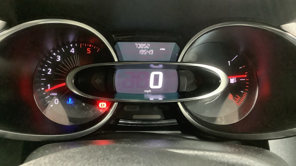 Used Renault Clio 2016 for sale - 76393908: Photo 10