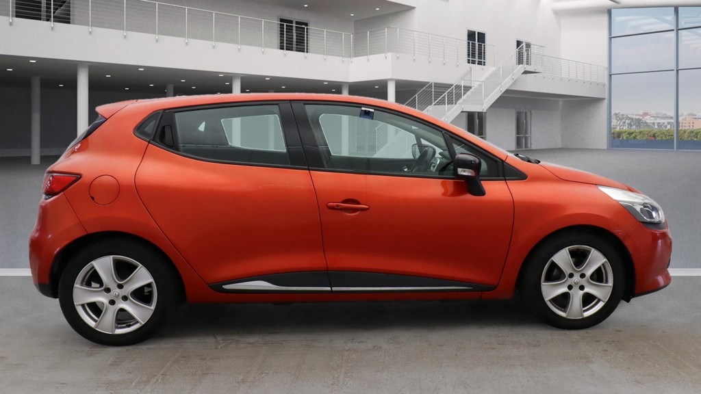 Used Renault Clio 2016 for sale - 76393908: Photo 5