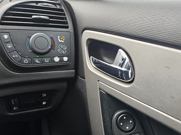 Used Citroen C4 Grand Picasso 2013 for sale - 74005261: Photo 16