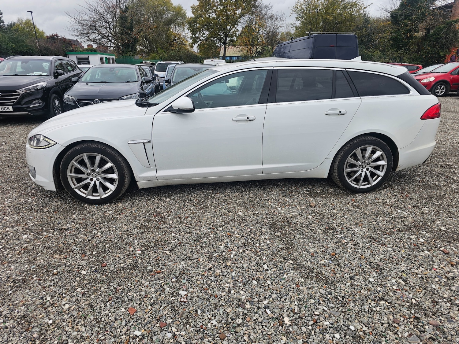 Used Jaguar XF 2013 for sale - 76430447: Photo 6