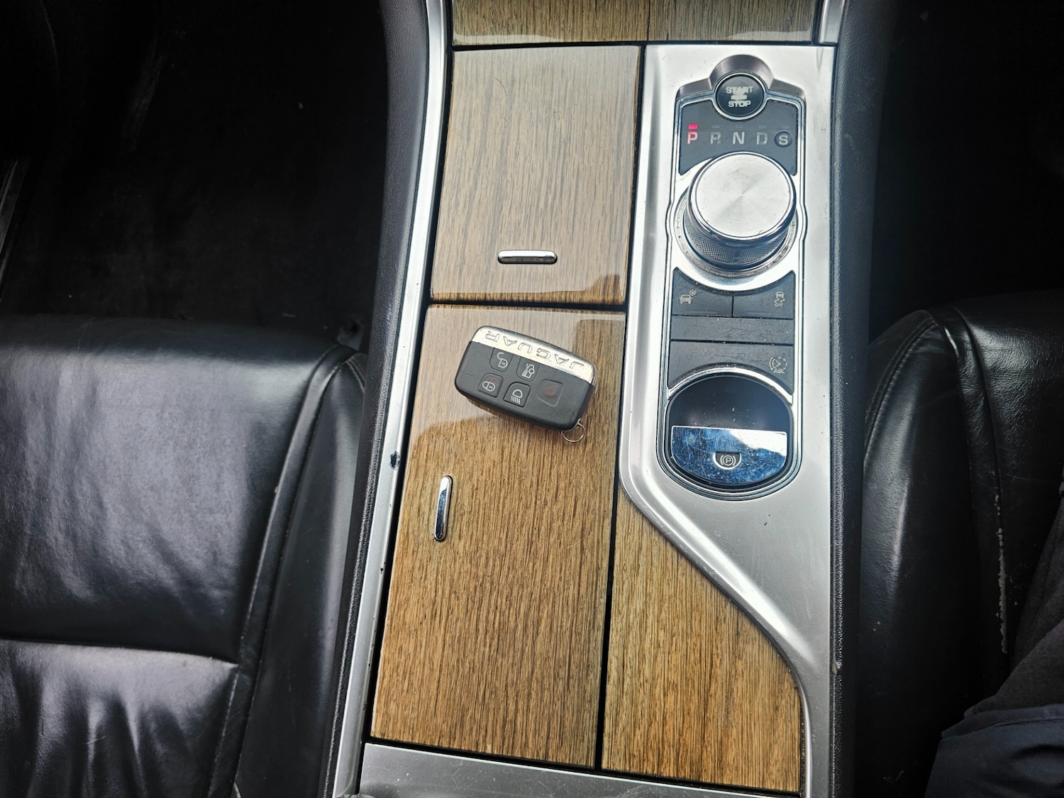 Used Jaguar XF 2013 for sale - 76430447: Photo 9