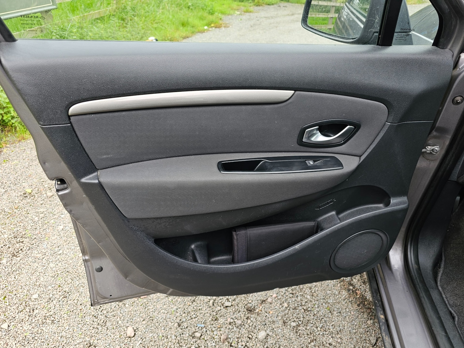 Vehicle 29