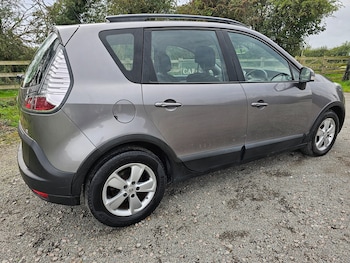 Used Renault Scenic Xmod 2014 for sale - 75931914: Photo