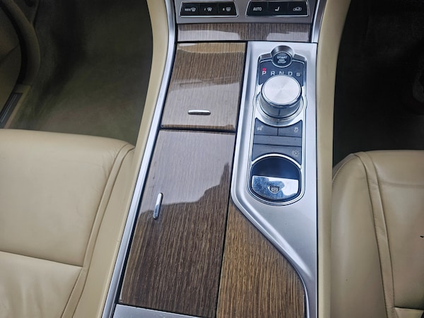 Used Jaguar XF 2012 for sale - 75138124: Photo 15