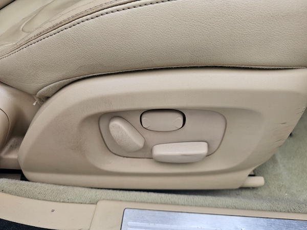 Used Jaguar XF 2012 for sale - 75138124: Photo 27