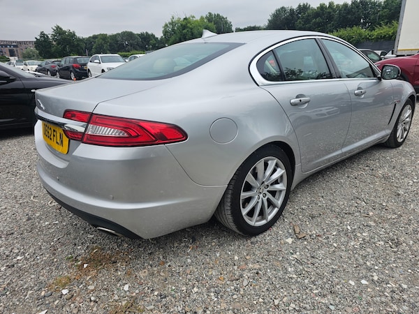 Used Jaguar XF 2012 for sale - 75138124: Photo 3