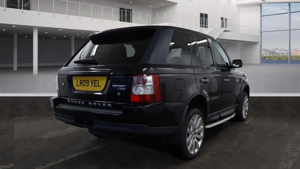 Used Land Rover Range Rover Sport 2009 for sale - 77766568: Photo 4