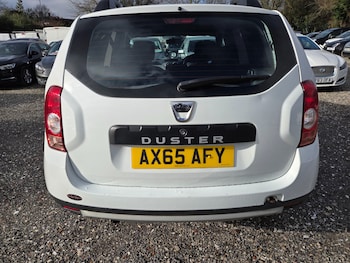 Used Dacia Duster 2015 for sale - 77452795: Photo