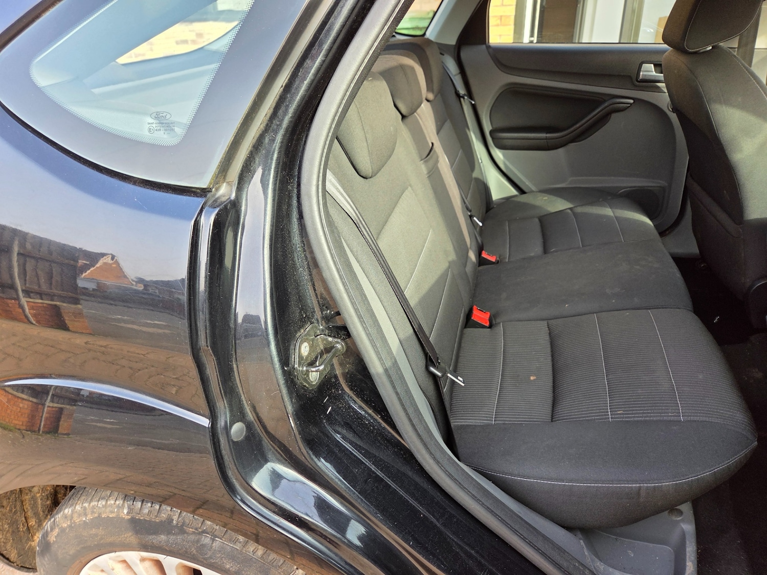 Used Ford Focus 2010 for sale - 77766150: Photo 11